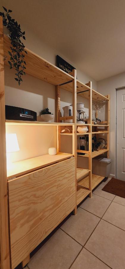 Private Aparment Studio In The Hard Of Miami Unit # 6 Opa-locka Eksteriør bilde